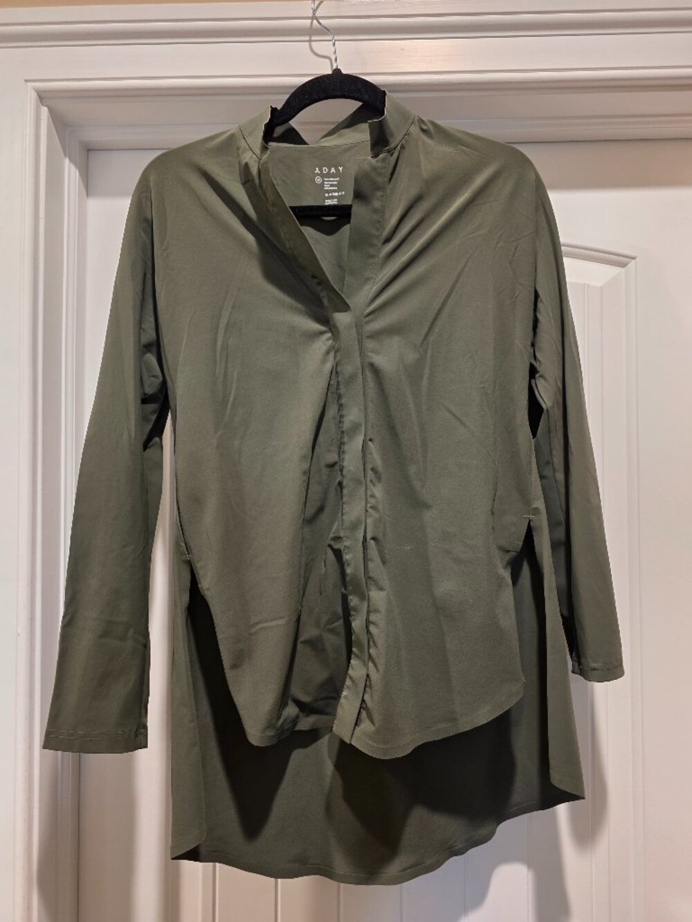 Aday Olive Something Borrowed Shirt Size XS